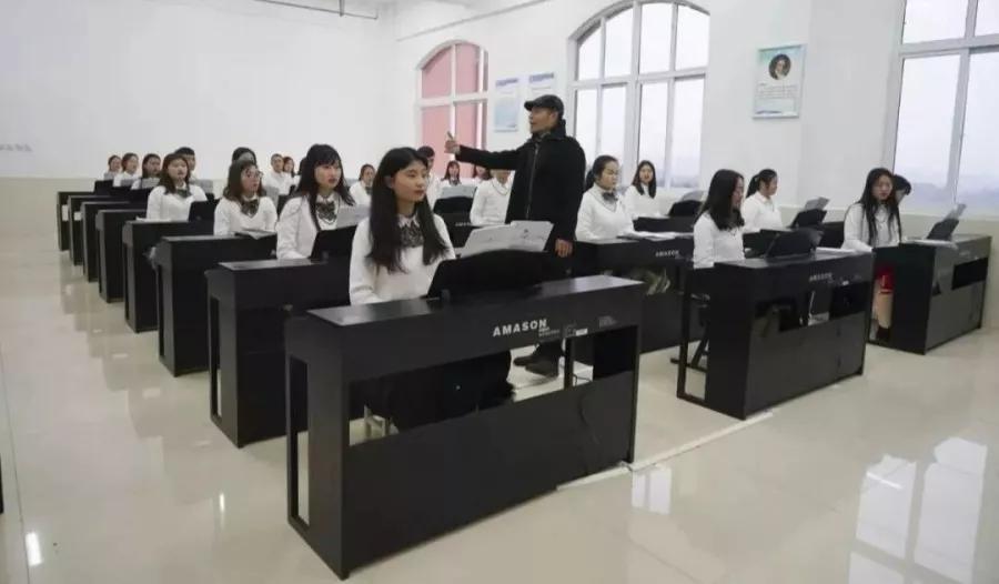 国家级汽车实训基地四川汽车职业技术学院为学习就业保驾护航