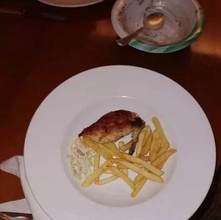 老外评价各国隔离餐,外国人看中国隔离餐羡慕吗