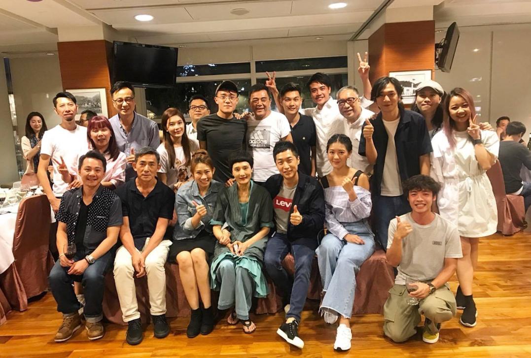 女明星脚踏两只船被揭穿,女星被爆脚踩七条船