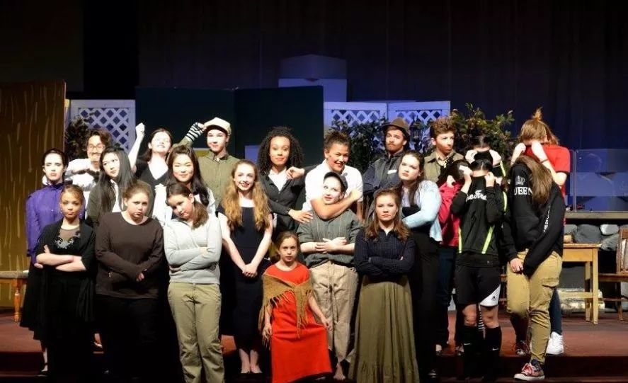 鏂板槈鍑哄浗,缇庡浗鍩虹潱瀛︽牎