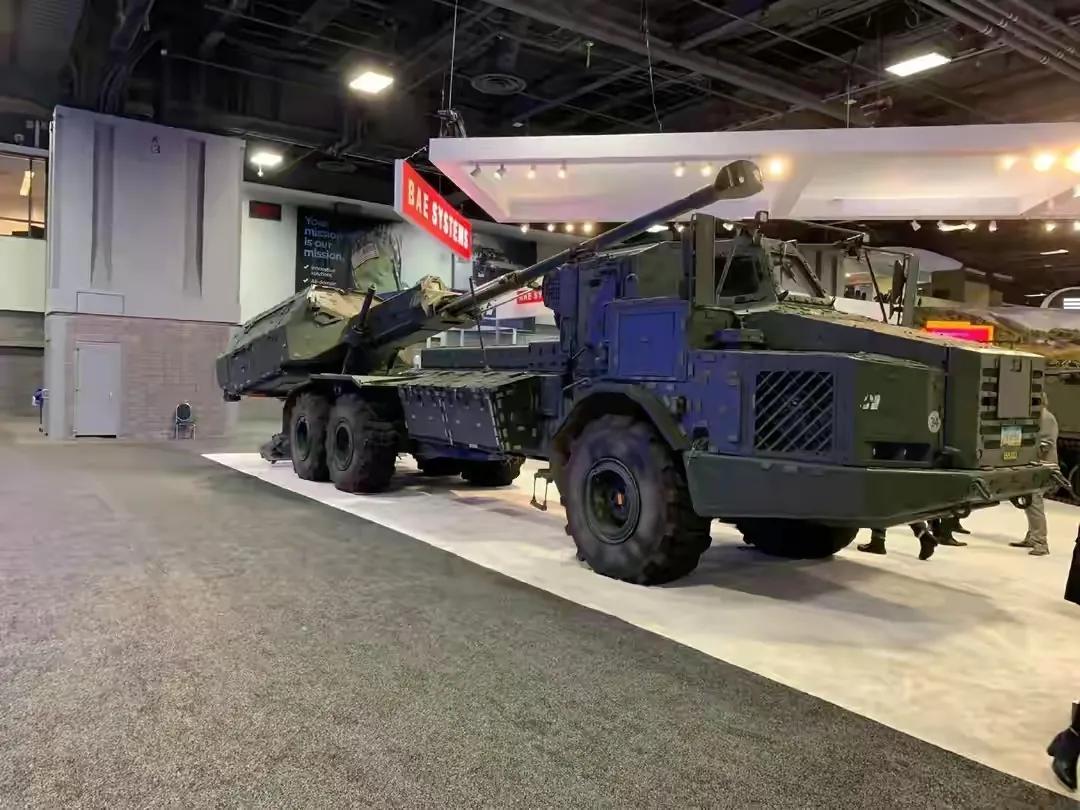 一代名炮旧貌换新颜？卡车炮是昂贵装备，小国用不起才赶鸭子上架