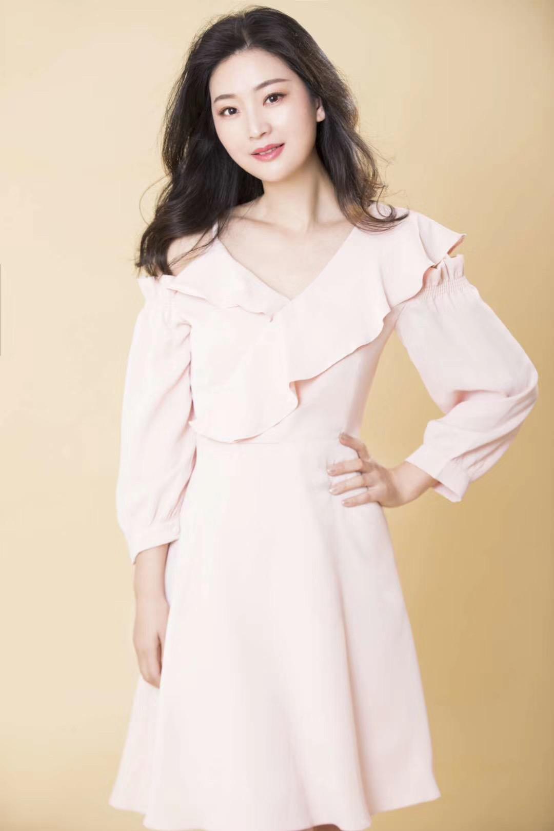 姜蓉蓉个人简介,姜蓉蓉是明星吗