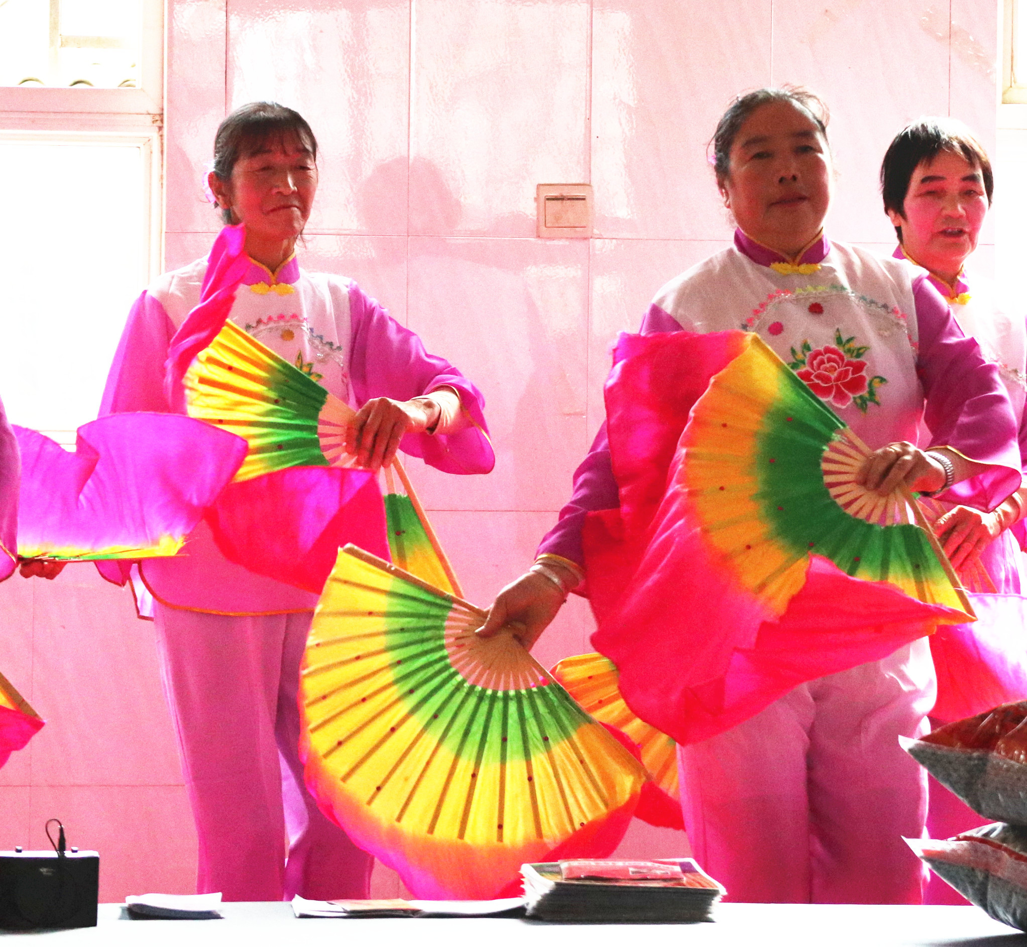 重阳节东关壁村敬老活动,2017马坪古路村重阳节敬老活动