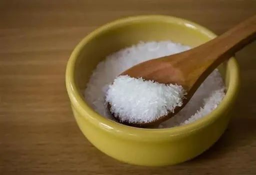 鸡精不好还是味精不好,鸡精跟味精哪个危害大