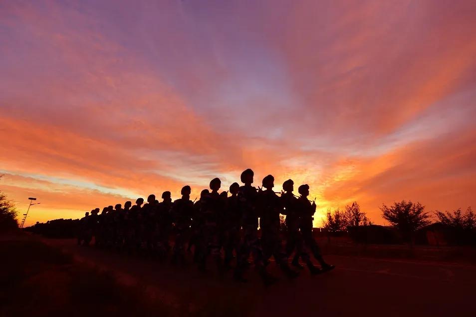 美照来袭视频素材,100幅青春美图