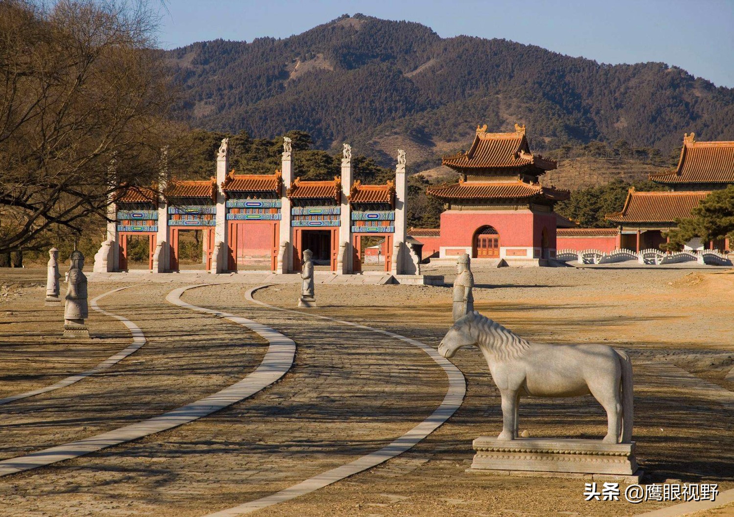 清朝皇帝为什么有清西陵和清东陵,清朝为什么选址清东陵