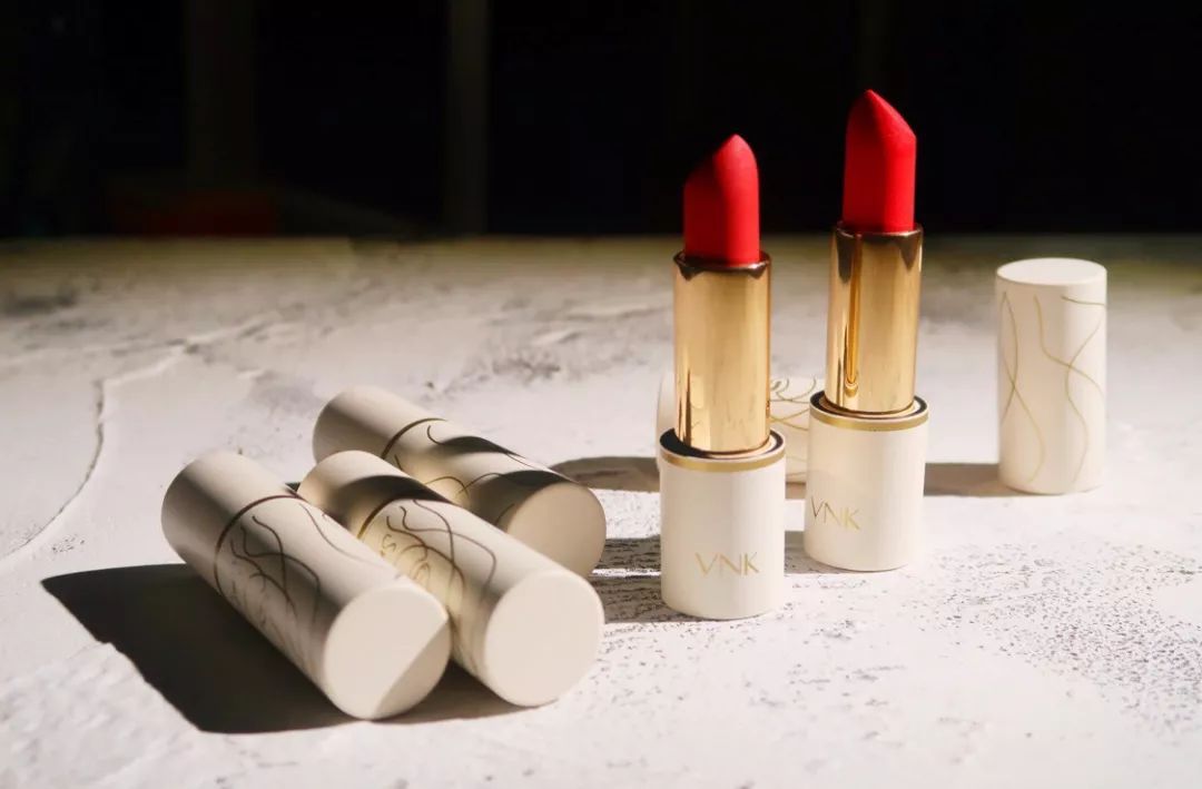别再买MAC了！这些超显白的平价口红，也很好看