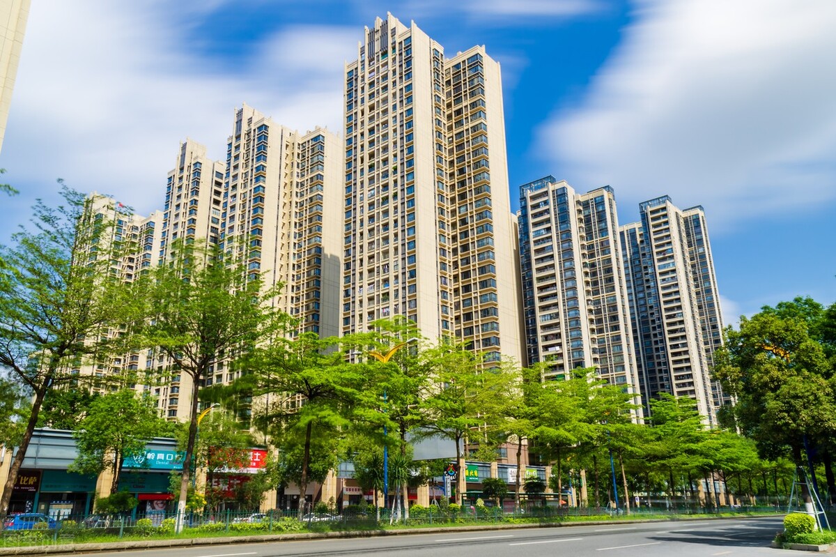 买房应该怎么选位置,买房怎么选位置和地段