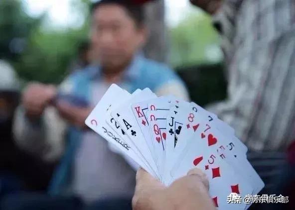 建业、正商、永威北龙湖“斗地主”的牌咋打？