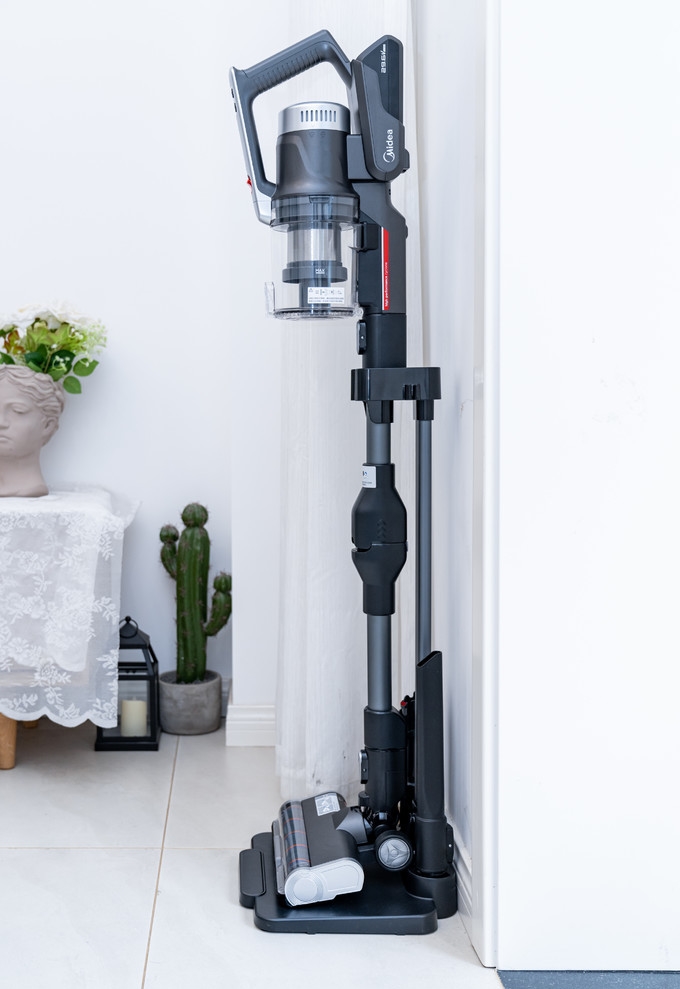 美的吸尘器p7与q6哪个吸力大,美的吸尘器p7和戴森吸尘器v8