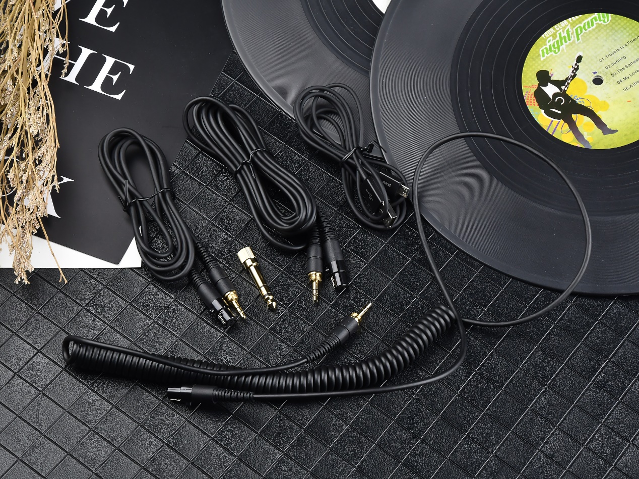 akg耳机k371bt怎么样,akgk361耳机