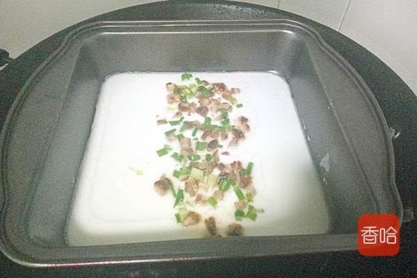 自制肠粉的家常做法简单,在家自制肠粉的做法