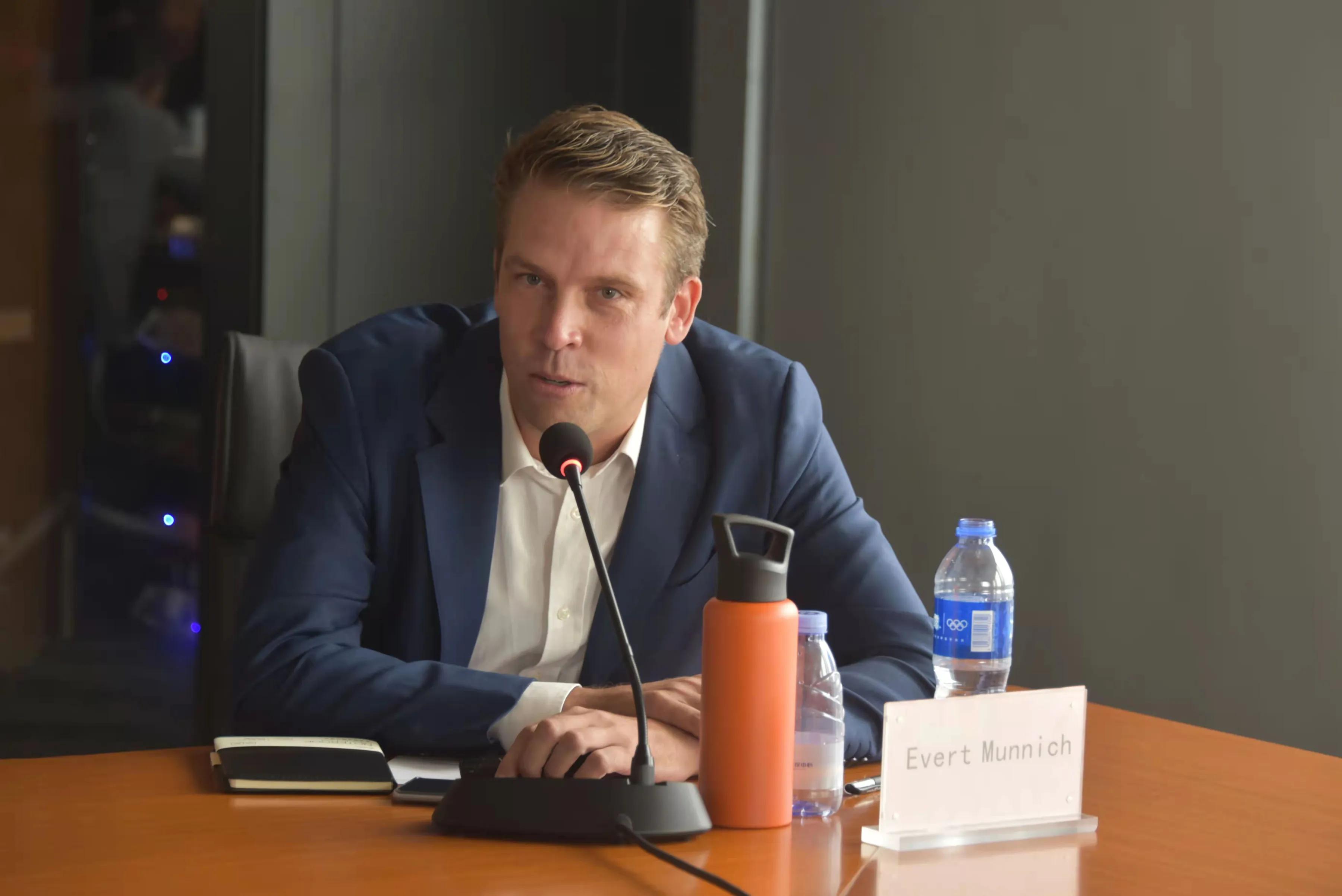 深圳足球俱乐部青训营,青训足球深圳