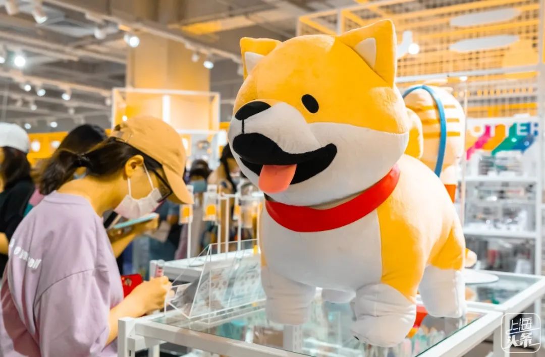 新中国第一家经营性商店,国内第一家日本杂货铺