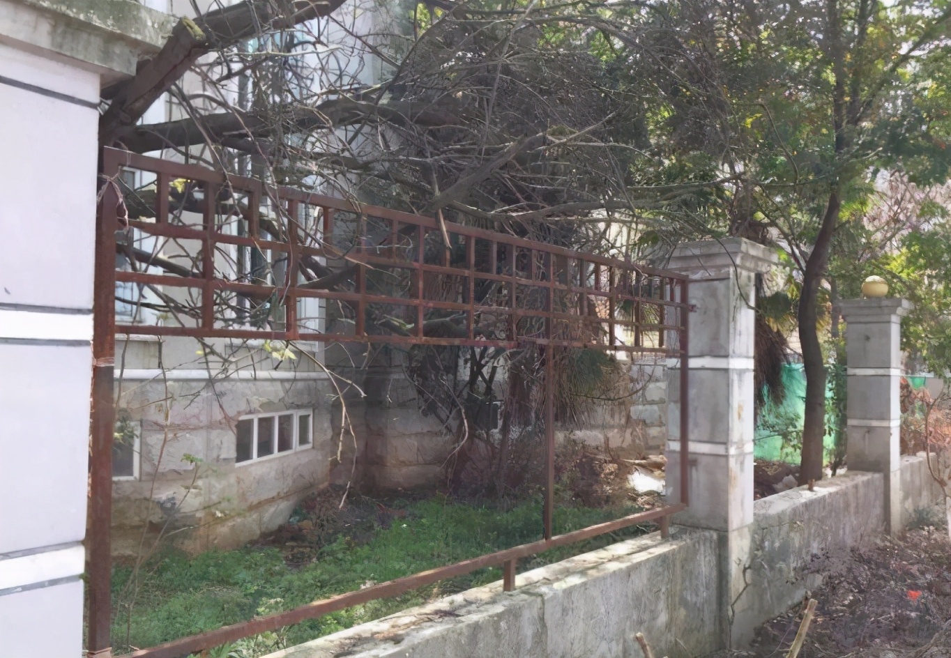 别墅真的不保值吗,别墅是最不值得投资的