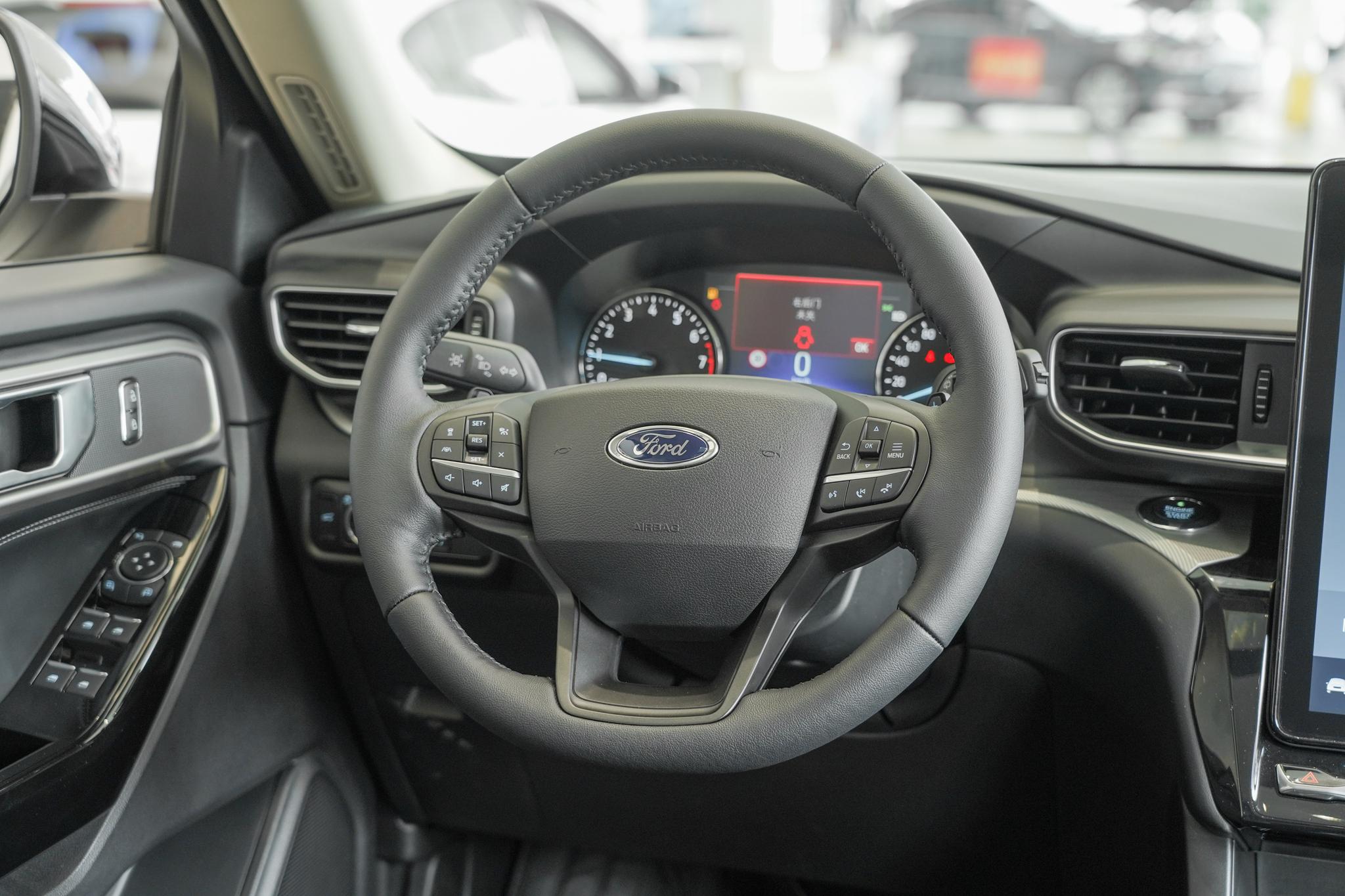 自驾游买SUV，选这3款不会错，3.0T配全时四驱，动力足空间大