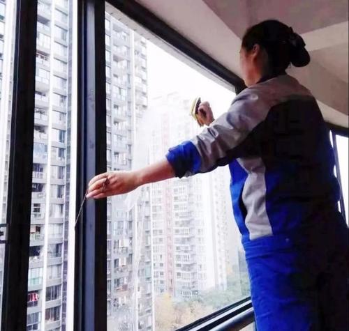 铝合金门窗怎么养护,铝合金门窗用什么保养最好