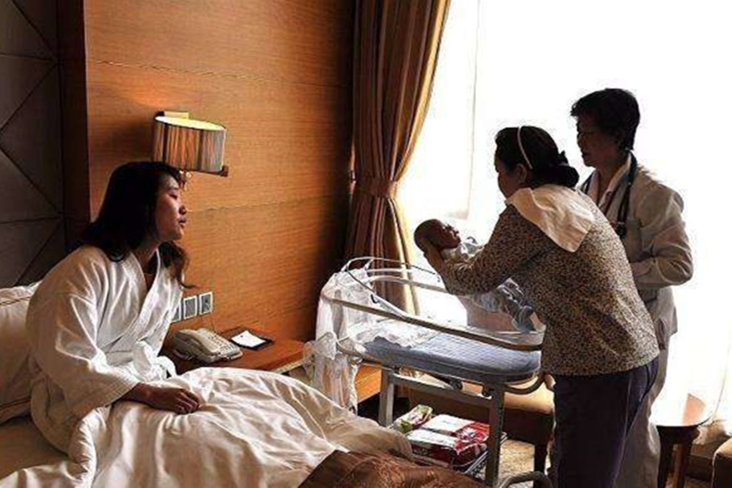 月子期间出现的虚汗怎么处理,坐月子虚汗出多了好吗