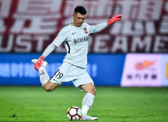 曾诚现在的状态,曾诚比赛中重伤