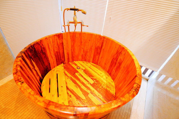 幸亏我来了再不来素材就没了,海南月亮湾的夜晚