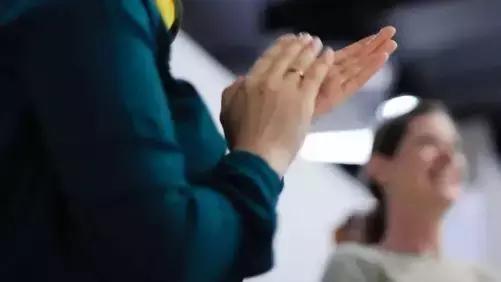 人体腋窝内补血养心穴位,人体各部位反射区图