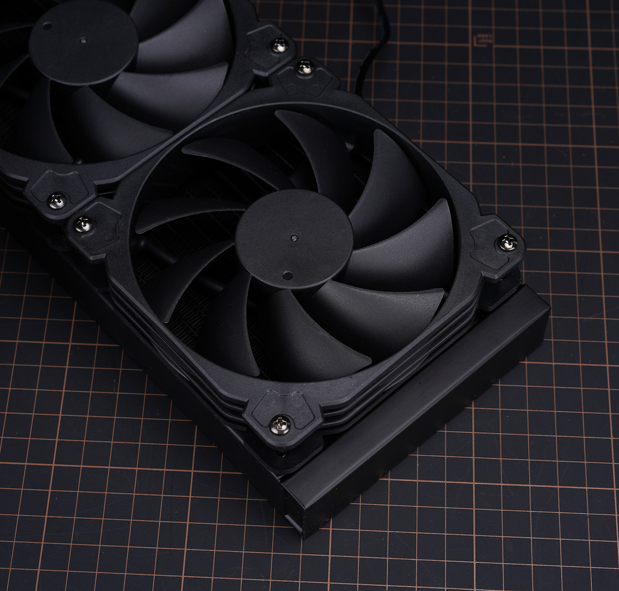 外星人游戏主机值得买吗 (有主机的外星人游戏本)