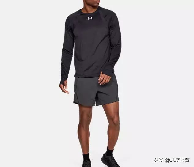健身肌肉男穿衣搭配图片,肌肉男在健身穿衣搭配