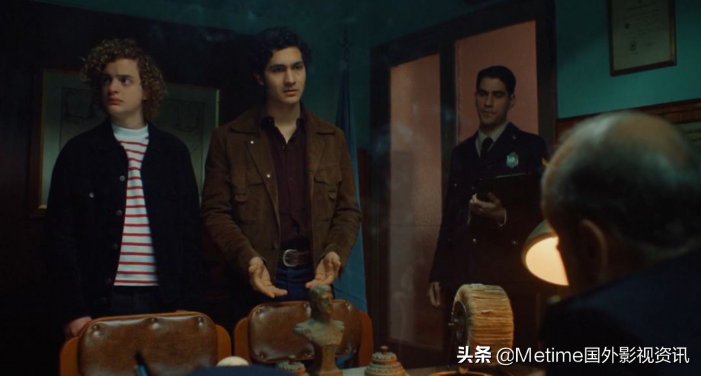 *欲情**疯狂、*社会反**,他美得像梦露却杀人无数