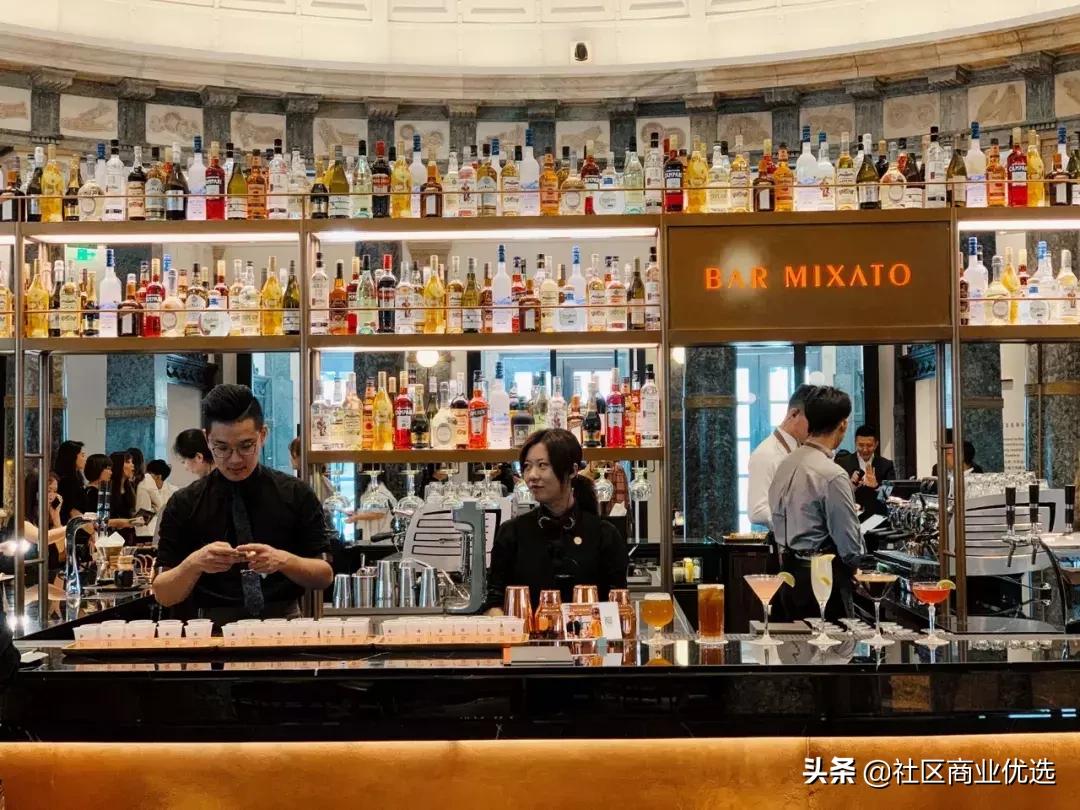 星巴克翻新,星巴克修复