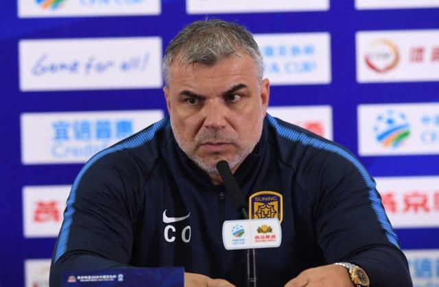 白岩松评价20年后中国足球,央视白岩松说中国足球何时夺冠