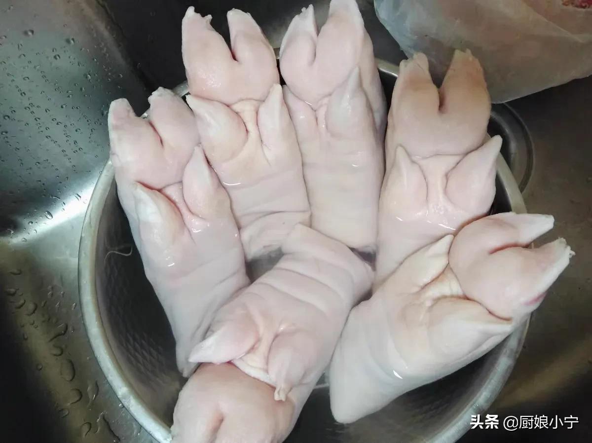 买猪蹄前蹄子好还是后蹄子好,买猪蹄挑前的好还是后的好