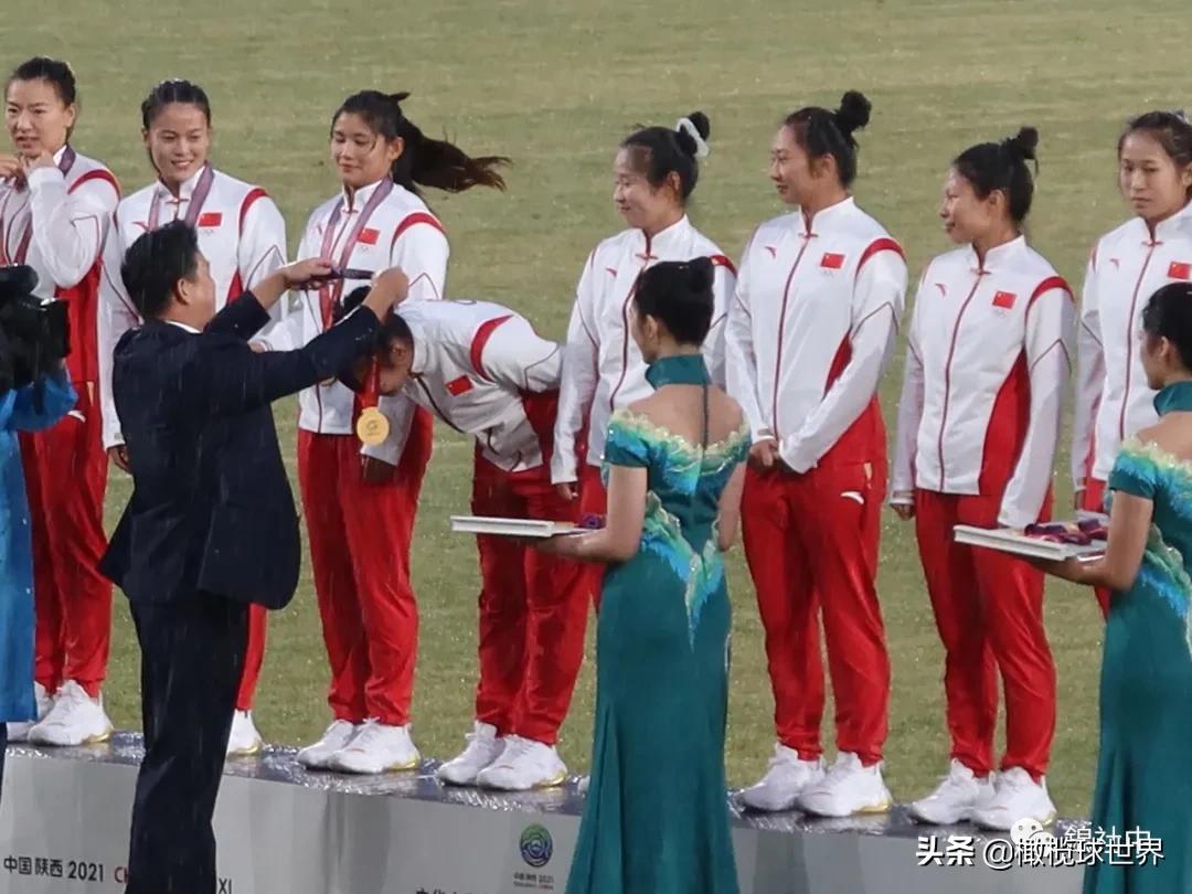 我和我的体育故事,我和橄榄球的故事