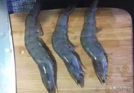 用拉丝粉蚯蚓拉饵的配制方法,老鬼鲜蚯蚓拉饵开饵教程