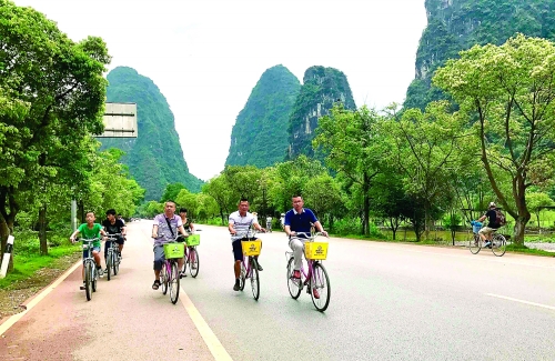桂林阳朔旅游攻略最新,桂林阳朔旅游美食攻略