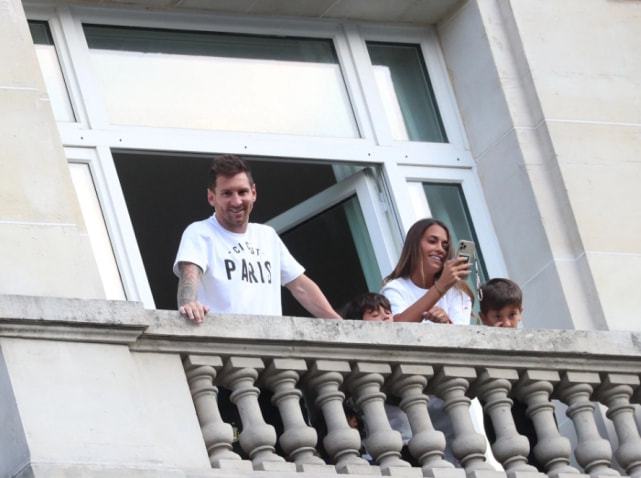 强如球王也得租房!梅西找到新房,300多平月租2万欧,天使成邻居