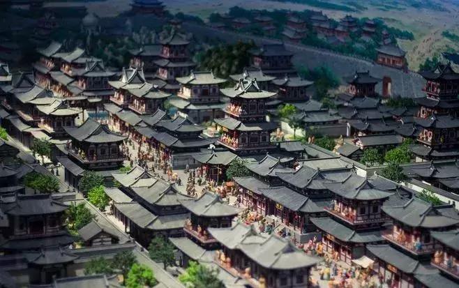洛阳中国唯一一个十三朝古都,洛阳市为什么古都多但不发达