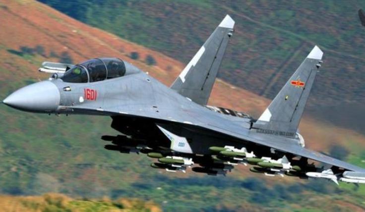 苏27和苏30的差距在哪,苏30中国引进多少