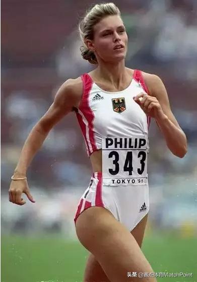 桥牌项目也用兴奋剂！药魔把姑娘吃出络腮胡更逼她们把胶囊塞*处私**