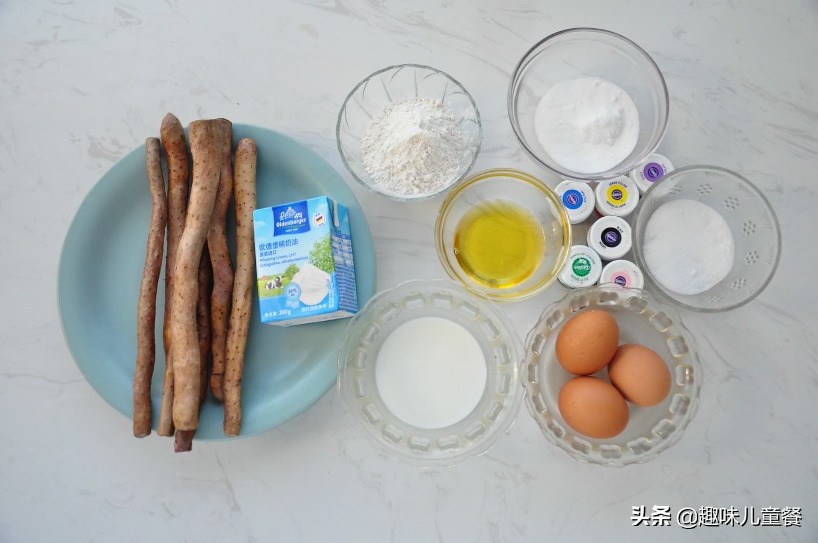 超萌兔蛋糕制作过程,怎么给兔兔做生日蛋糕