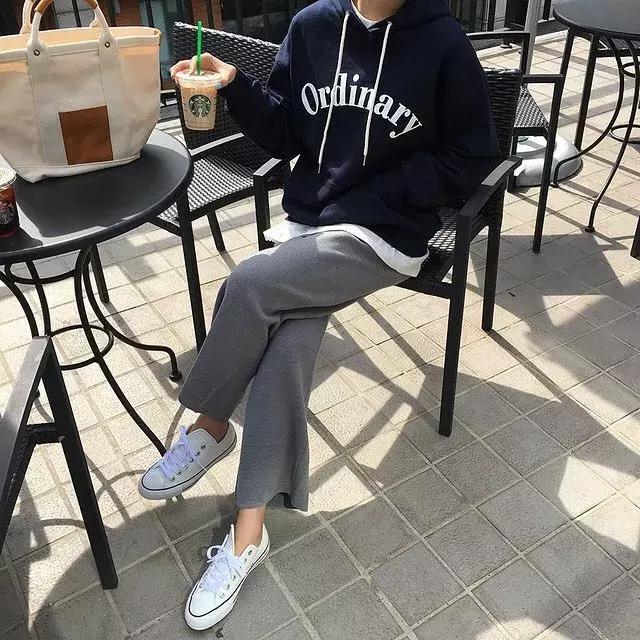 60-70岁高档奶奶装阔腿裤,最流行的奶奶裤人手必备一条