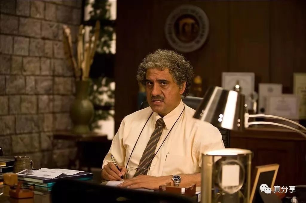 三傻大闹宝莱坞免费观看,三傻大闹宝莱坞谁最穷