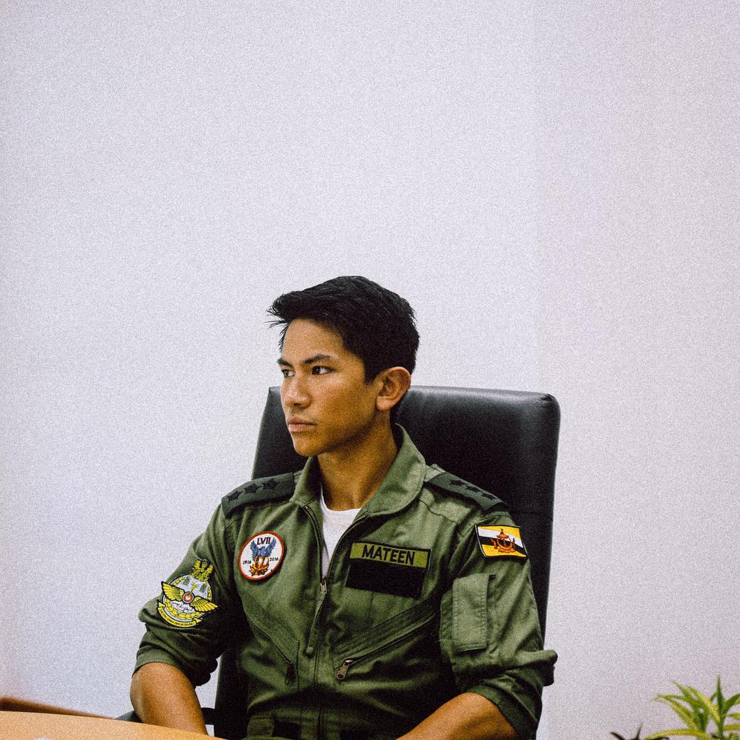 真正的高富帅文莱王子,文莱王子健美照片