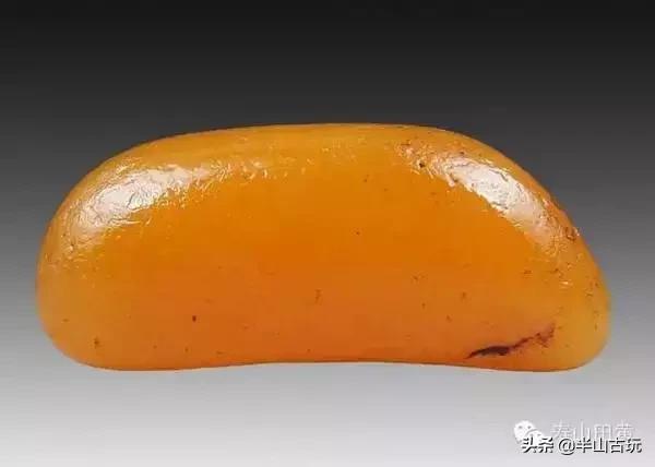 真品田黄及田黄冻石图片大全,田黄石的鉴别与挑选方法