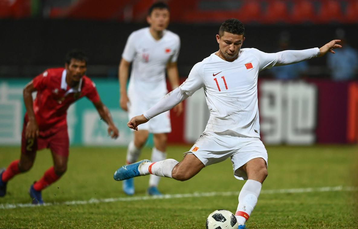 我要踢球最新全部章节在线阅读,我要踢球精彩集锦