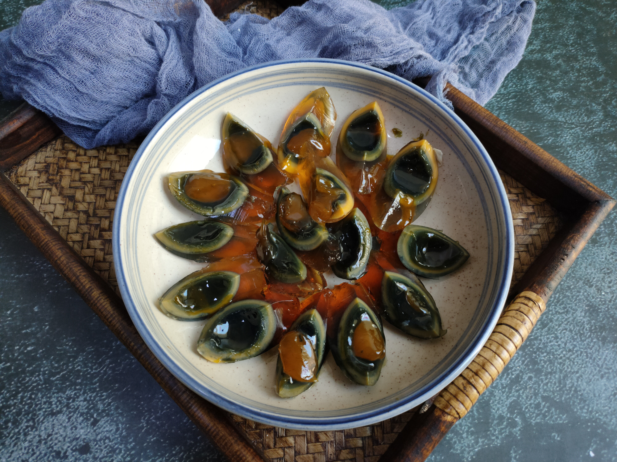 皮蛋制作方法及配方凉拌皮蛋,怎样做凉拌皮蛋让皮蛋硬一点