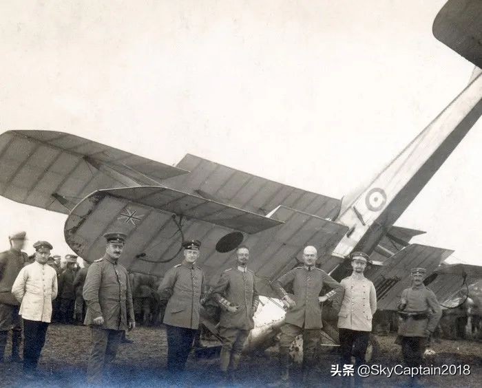 英国皇家空军识别徽标,英国皇家空军各中队徽标