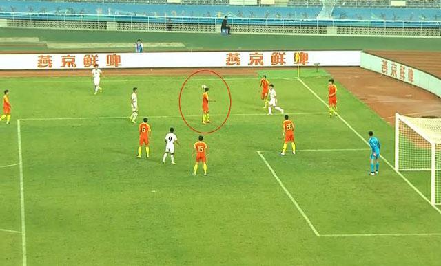 又一C罗小迷弟？国奥队长解围太温柔，朝鲜破门模仿C罗霸气庆祝