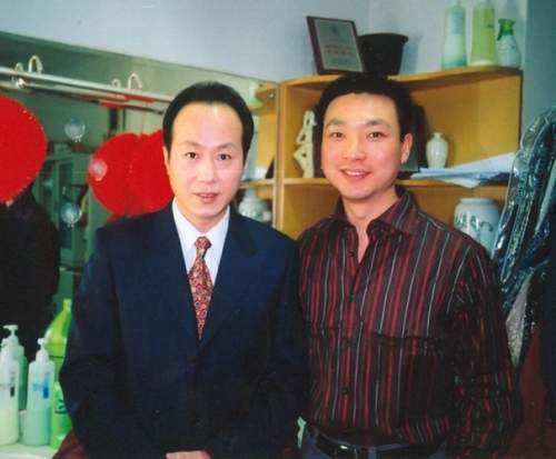 央视主持罗京去世十年妻子改嫁,罗京播音悼词