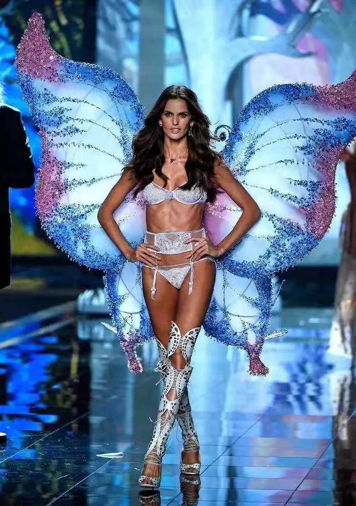 女模特去世时23斤,女模特去世身体只有23斤