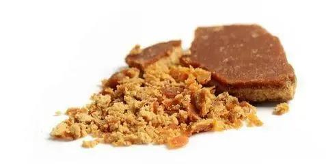 鉴别真蜂蜜假蜂蜜的最好方法,如何辨别蜂蜜造假